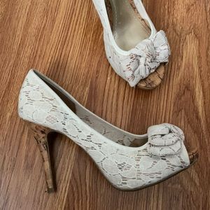 White lace & cork peep toeheels Christian Siriano